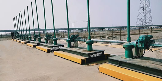 鋼制閘門(mén) 鋼制閘門(mén)